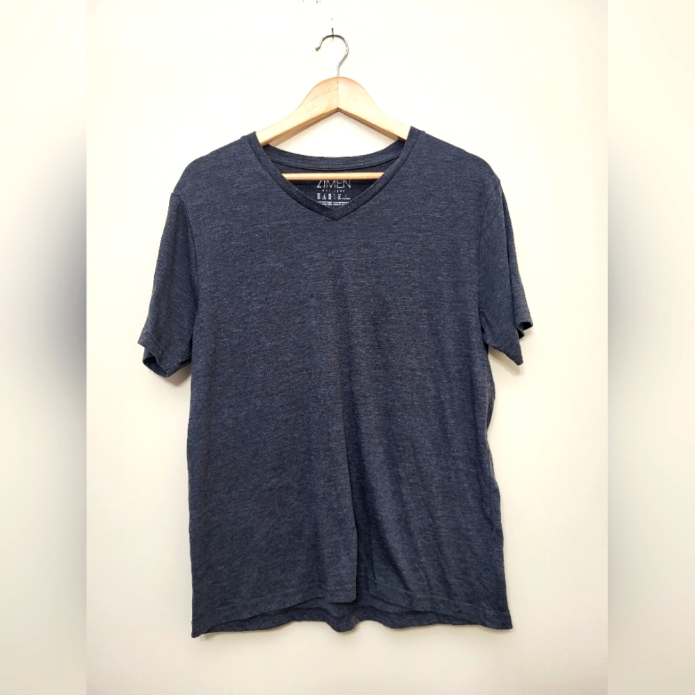 Mens V-neck Tee